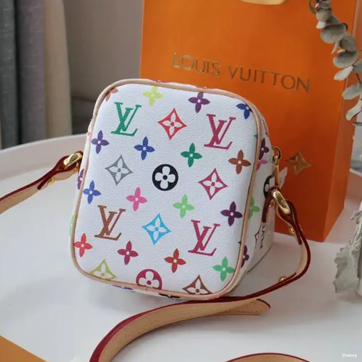Bags LV 207B570004 0709